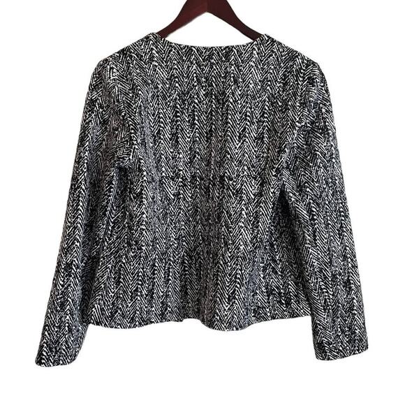 Chicos Women Jacket Size 4‎ Black White Abstract Open Front Capsule Workwear - Picture 3 of 9